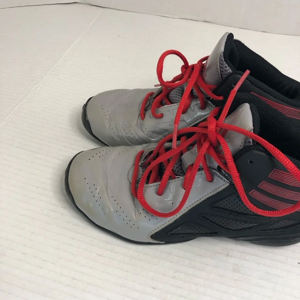 Adidas Sneakers Boys Size 3 Next Level Speed 2 Basketball Shoes Silver Black
